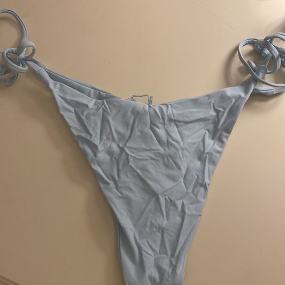 Light blue bikini set - Picture 6 of 11